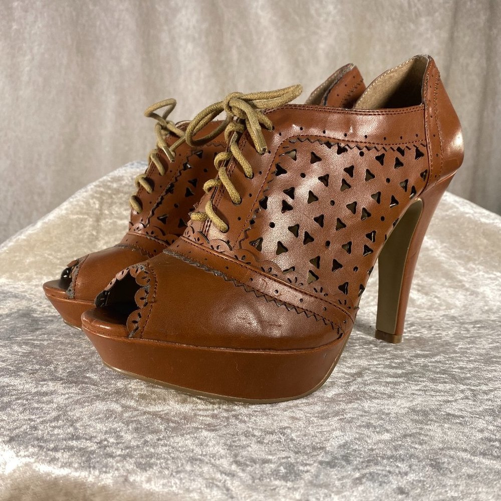 G by Guess Women's Lace-Up Heels